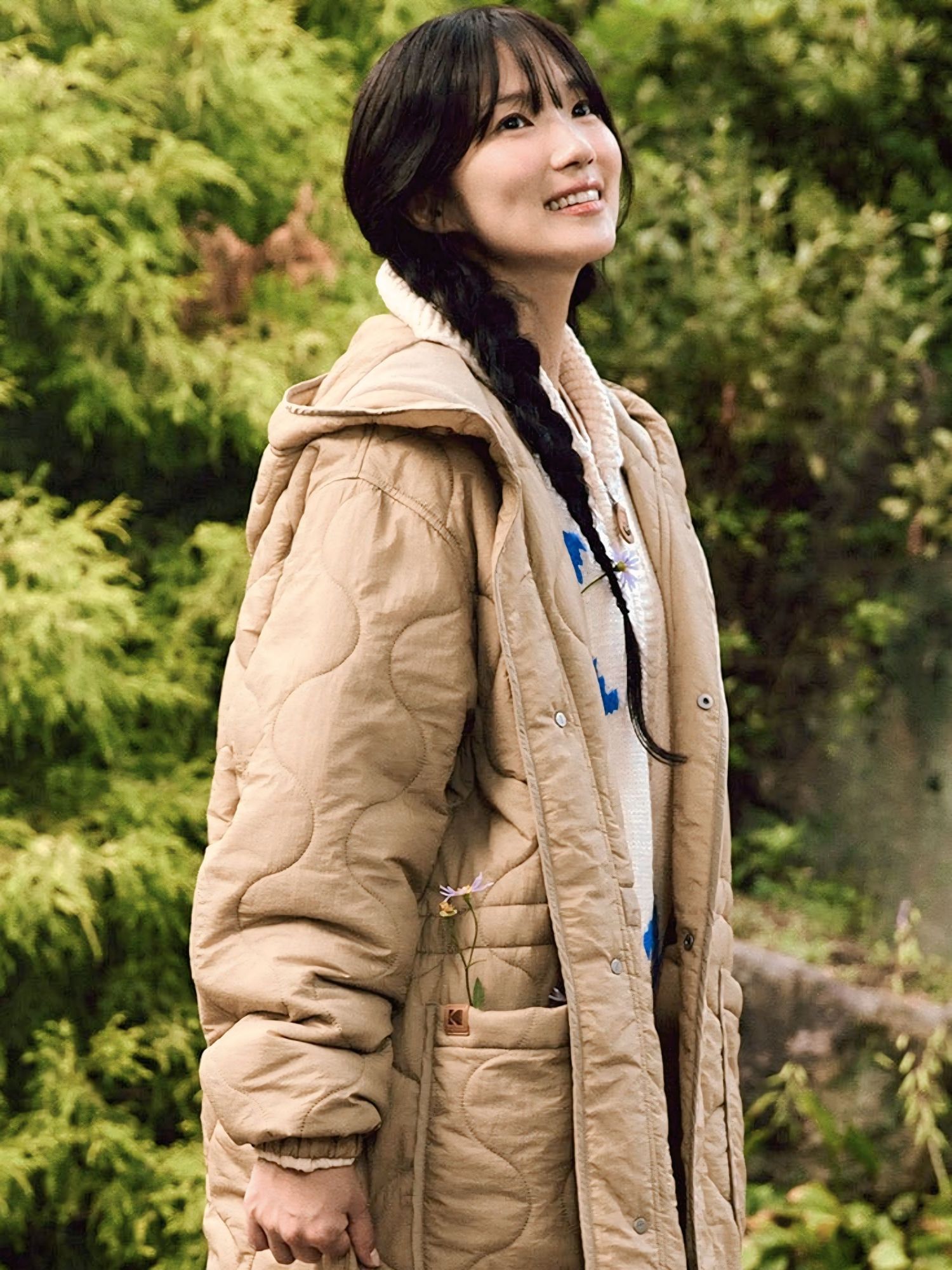 Latest photo of Kim Hyeyoon