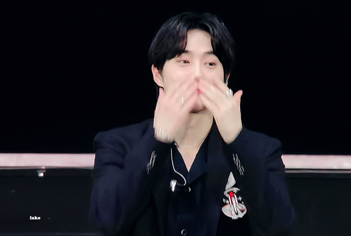 Latest photo of Suho
