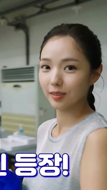 Today's popular wallpaper in Chae Soobin community