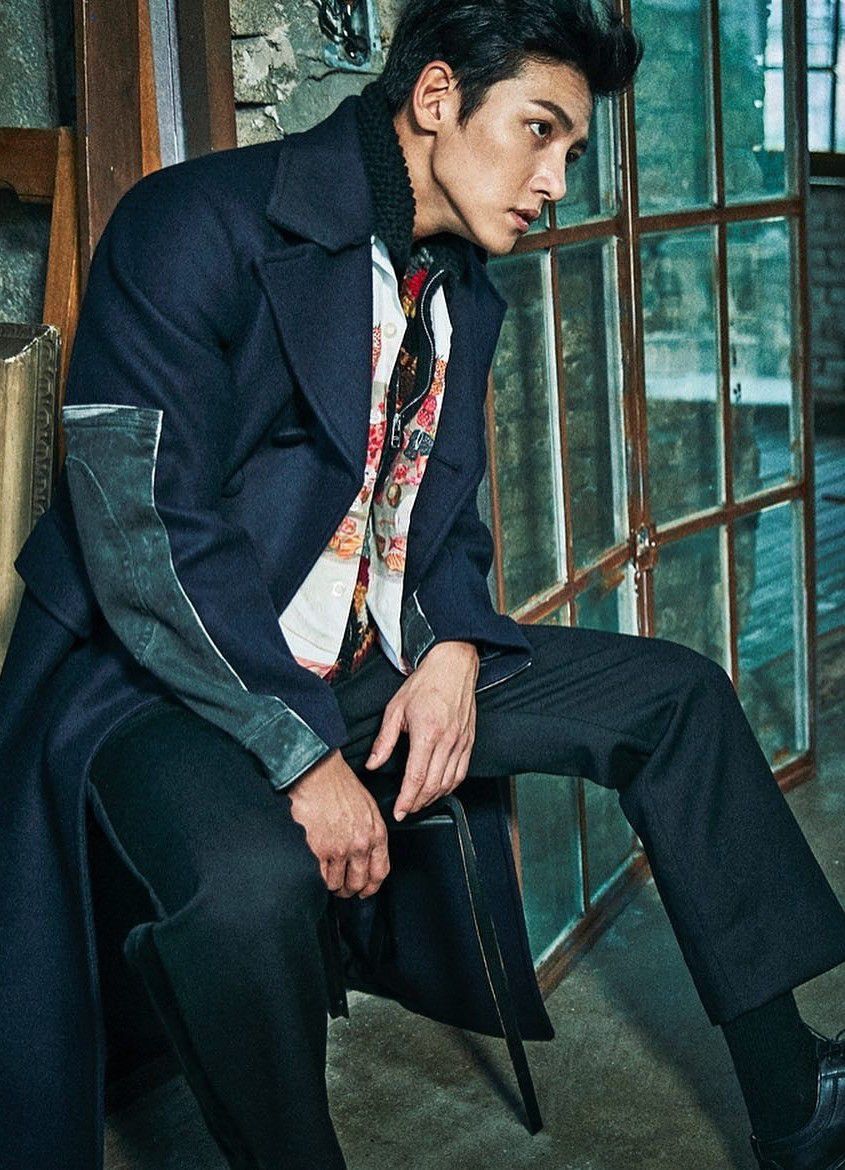 지창욱 최근 활동샷