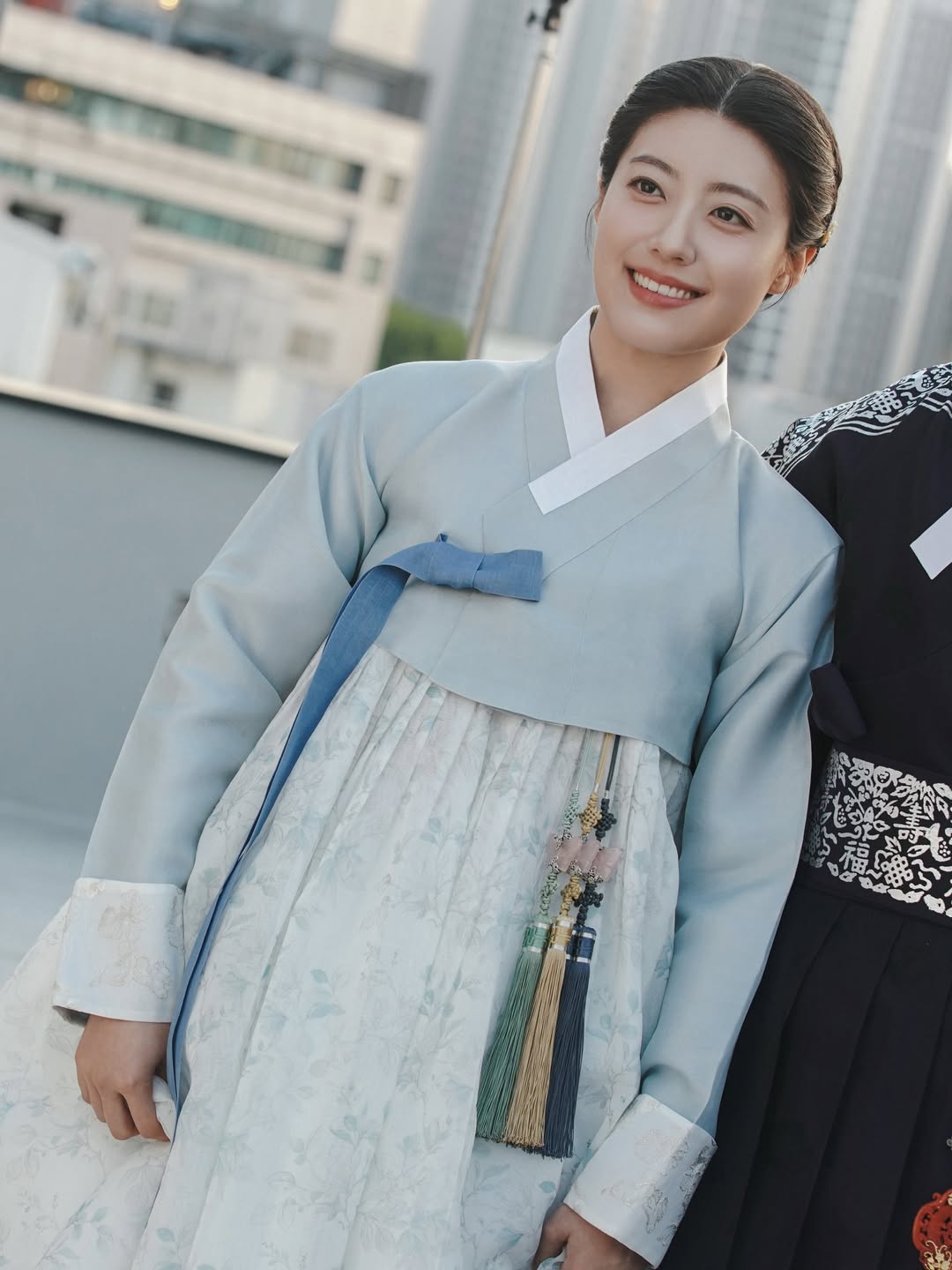 Behind-the-scenes cut of Nam Jihyeon