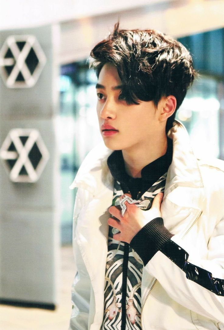 Behind-the-scenes cut of Doh Kyungsoo (D.O.)