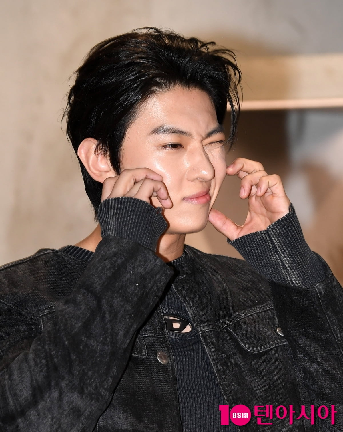 Recent activity shot of Dex