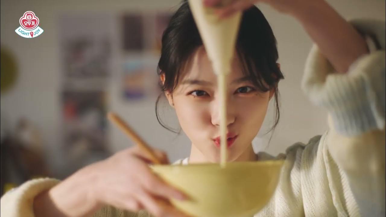 Behind-the-scenes cut of Kim Youjung