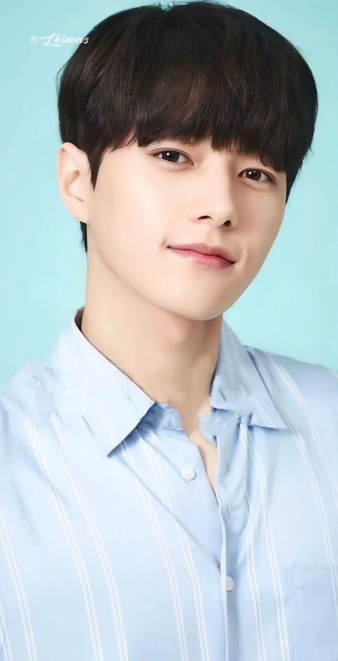 Representative background image loved by Kim Myungsoo (L) fandom