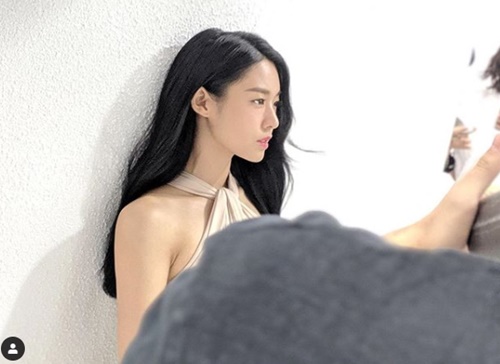 Recent activity shot of Seolhyun