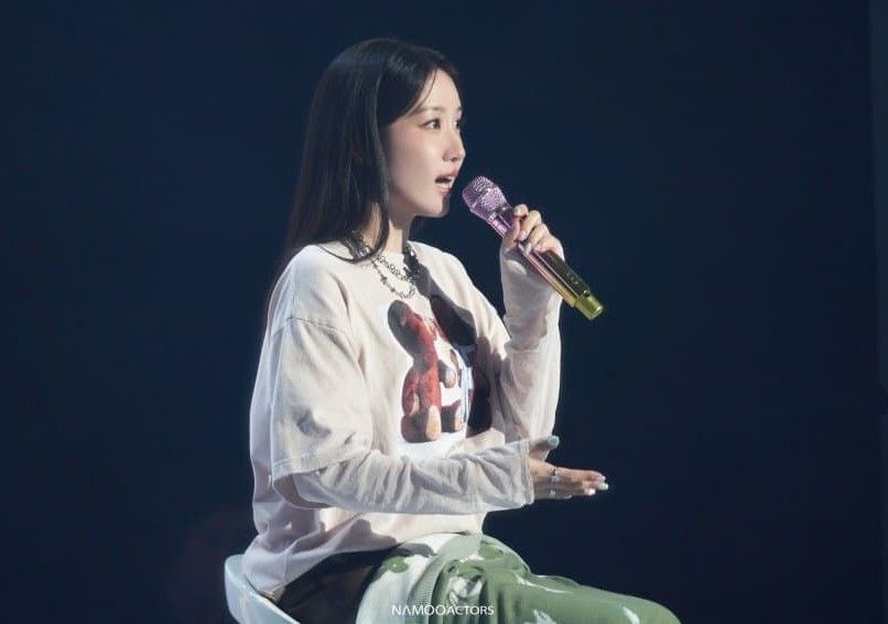 A moment captured by a fan of Park Eunbin