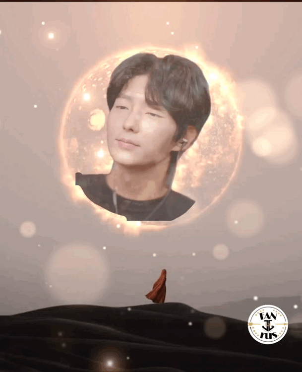 A moment captured by a fan of Lee Joongi