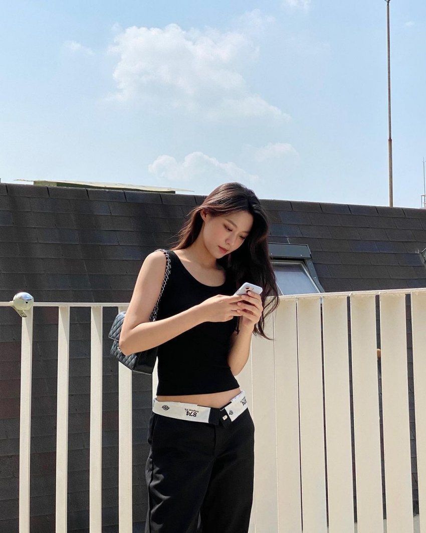 Recent activity shot of Seolhyun