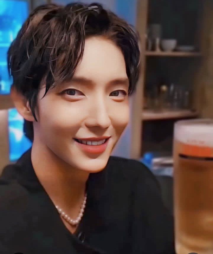 Cuplikan di balik layar dari Lee Joongi