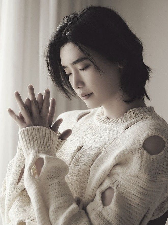 Latest photo of Lee Jongsuk