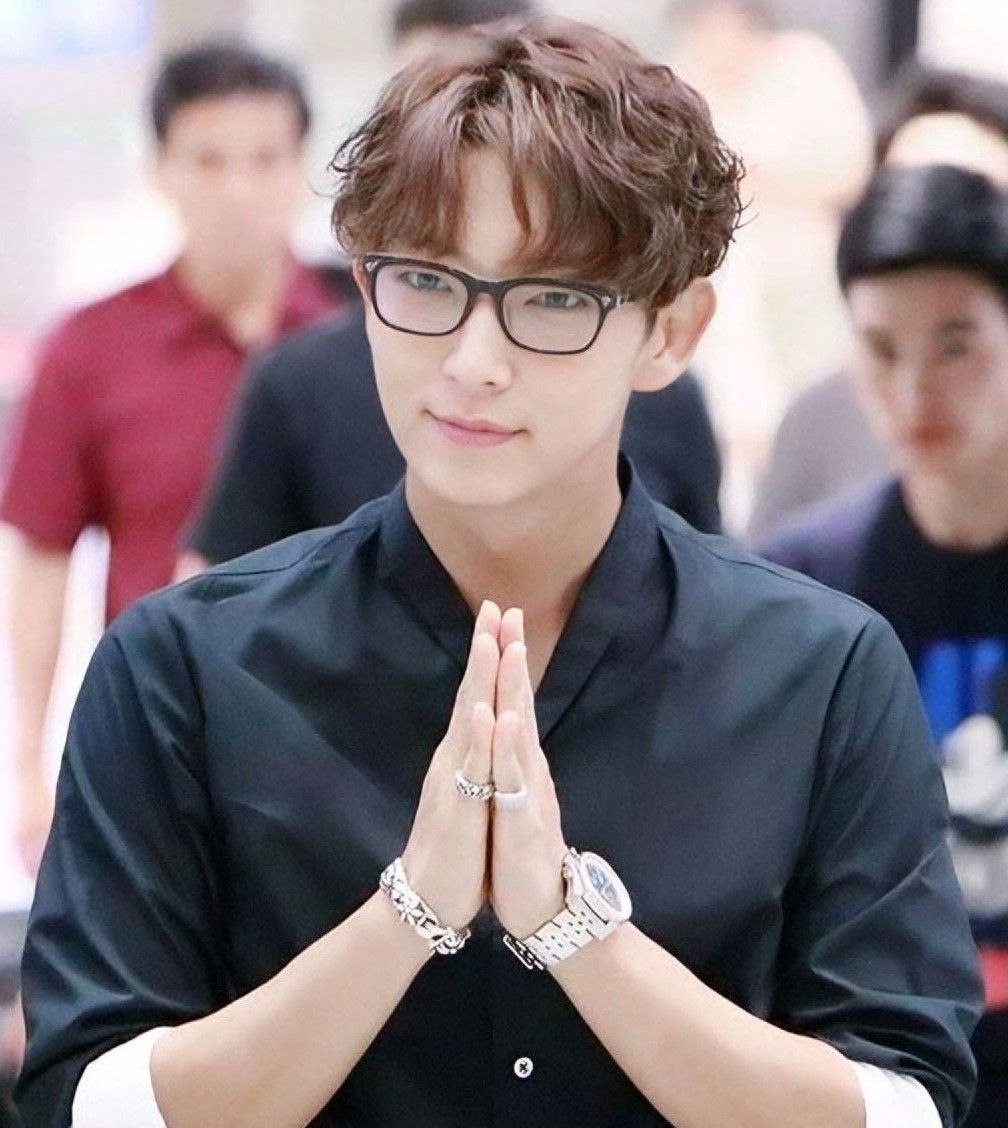 Cuplikan di balik layar dari Lee Joongi