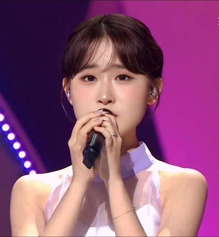 김다현의 최신 사진