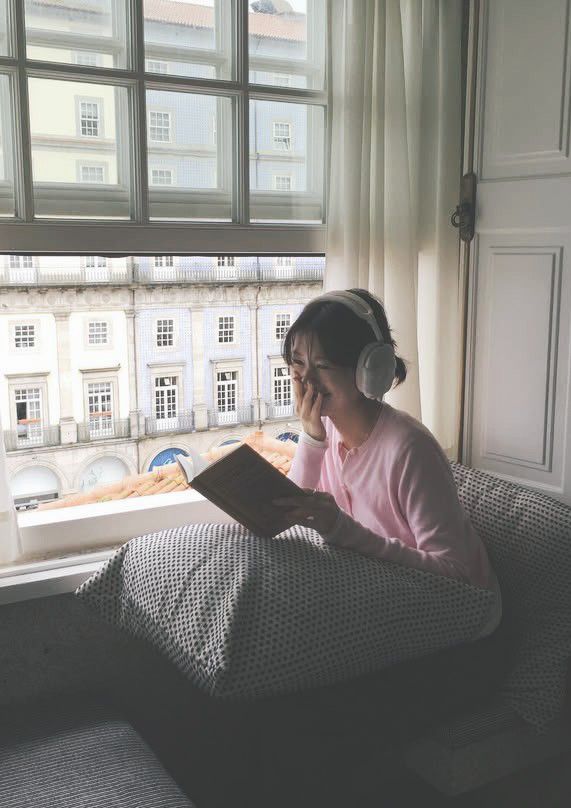 Behind-the-scenes cut of Jung Somin