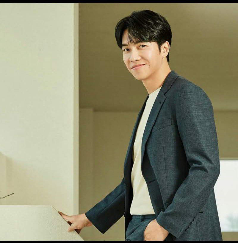 Cuplikan di balik layar dari Lee Seunggi