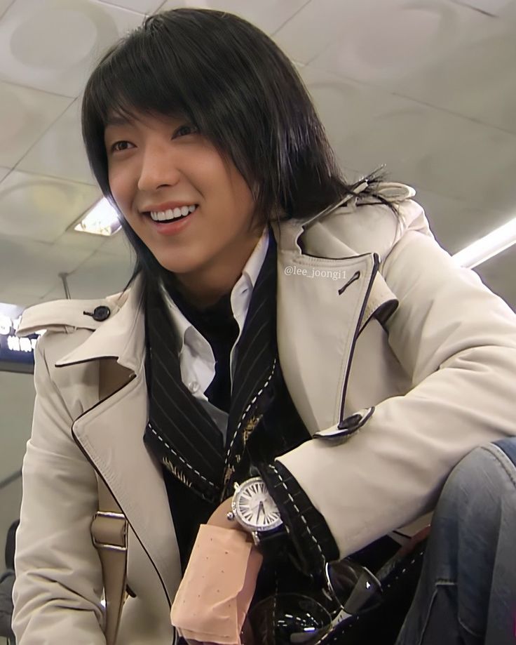 李準基的最新照片