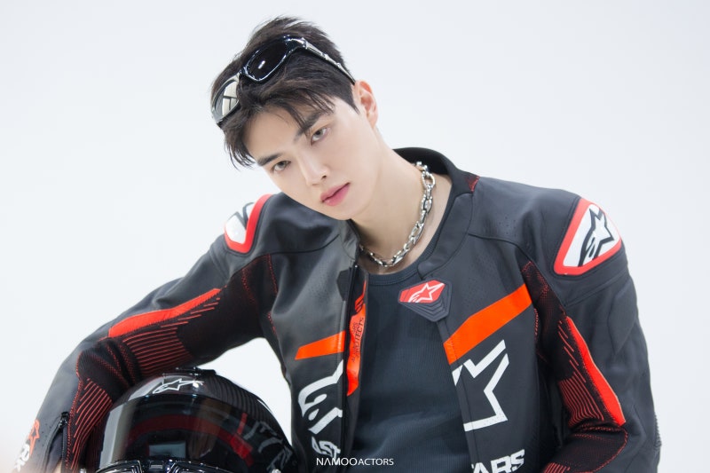 Recent activity shot of Song Kang