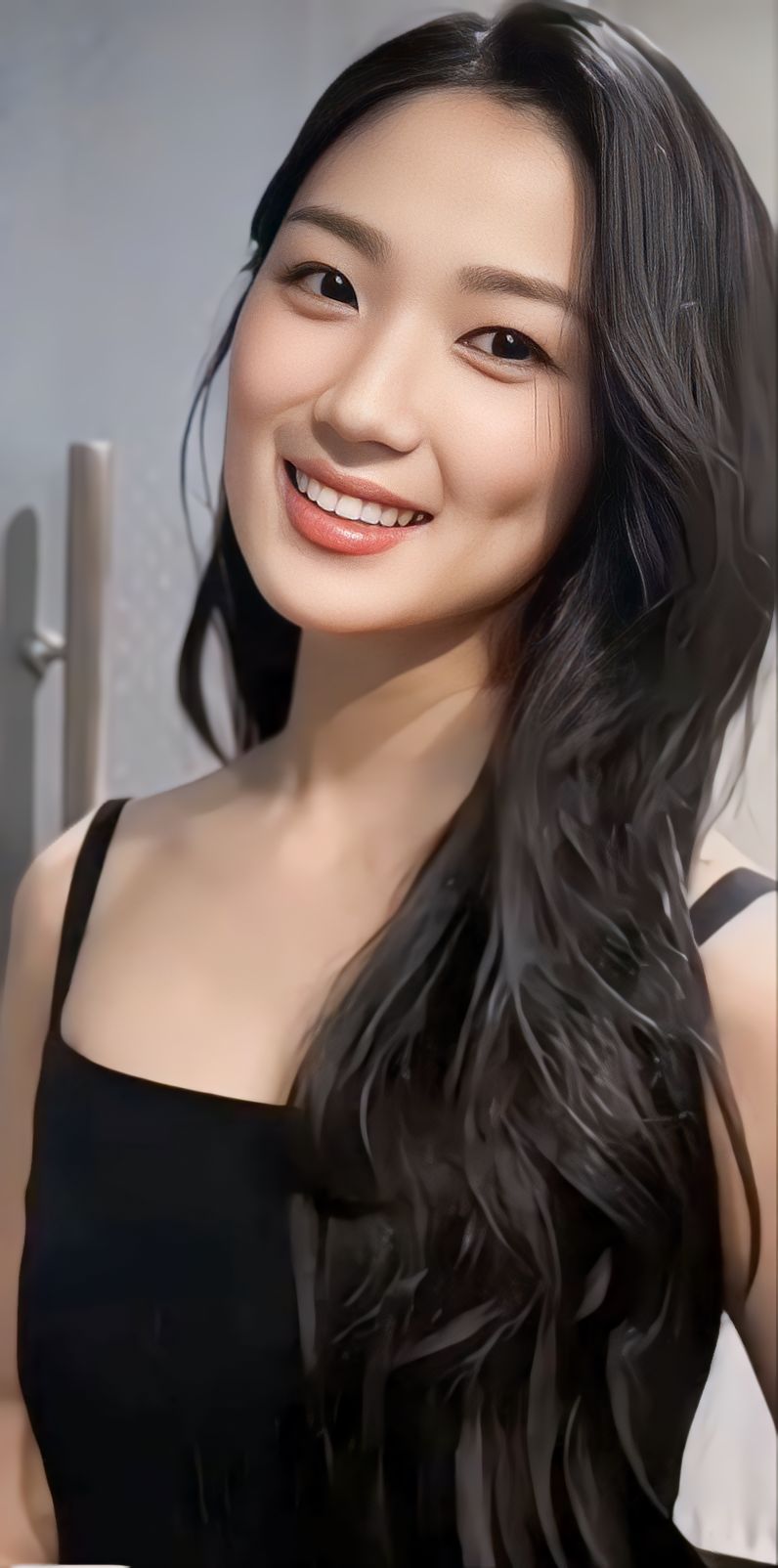 Latest photo of Kim Hyeyoon