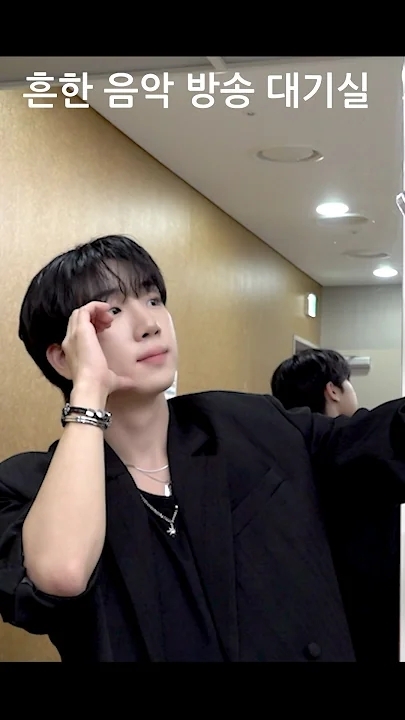 Choi Sooho background image recommended by Choeaedol Celeb fandom