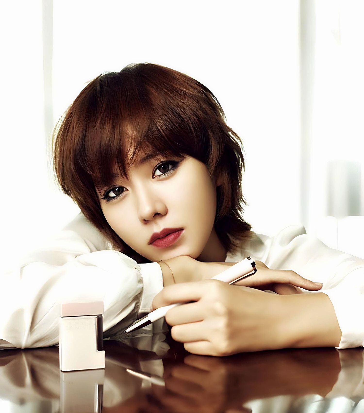 Latest photo of Son Yejin
