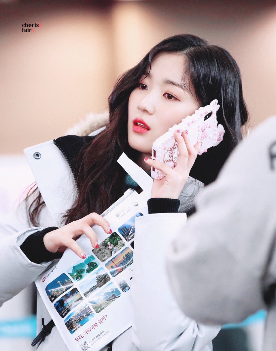 A moment captured by a fan of Kim Hyeyoon