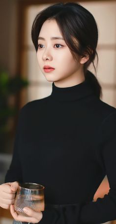 Emotional wallpaper shared by fans for Tan Song Yun