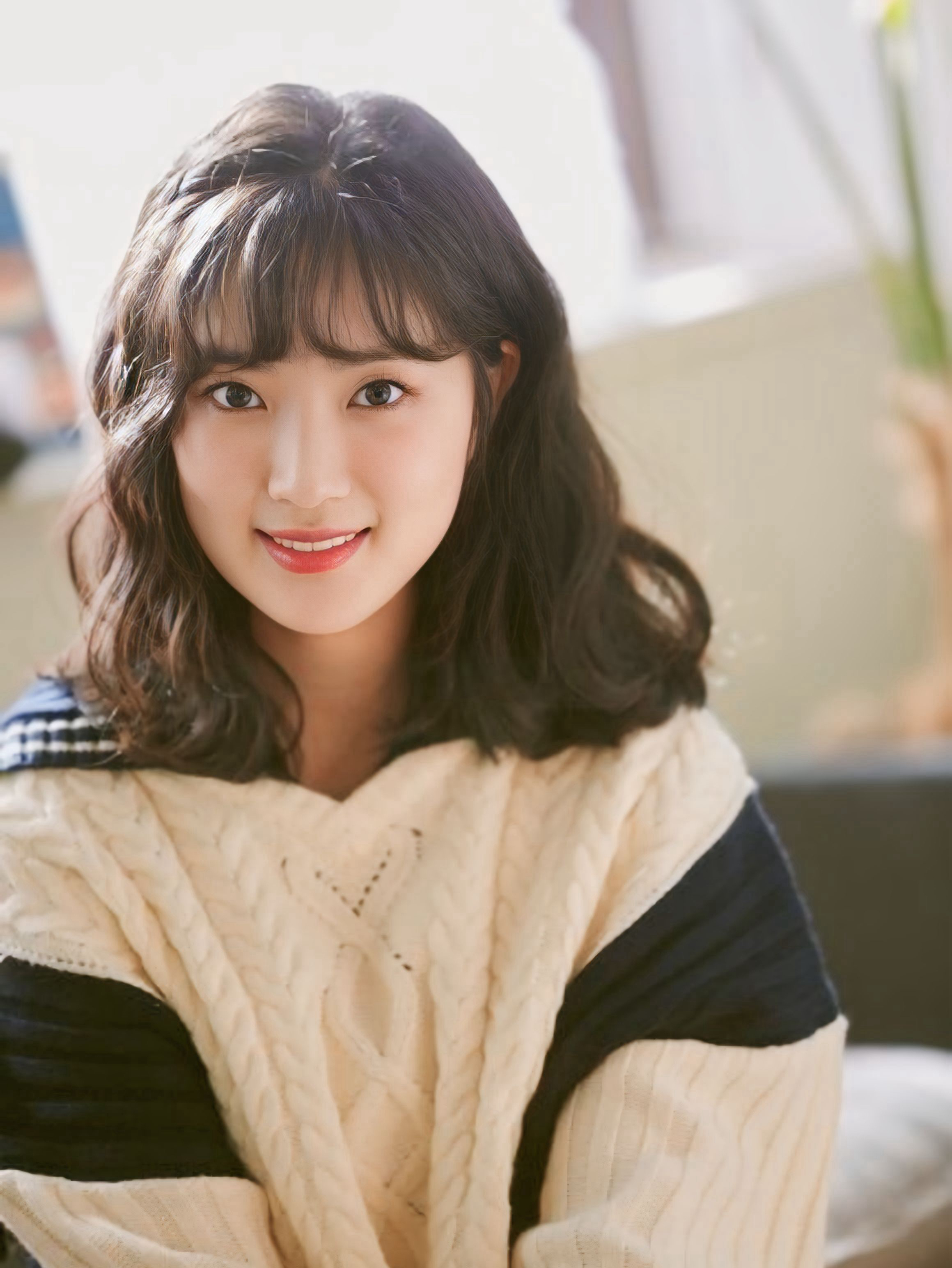 Latest photo of Kim Hyeyoon