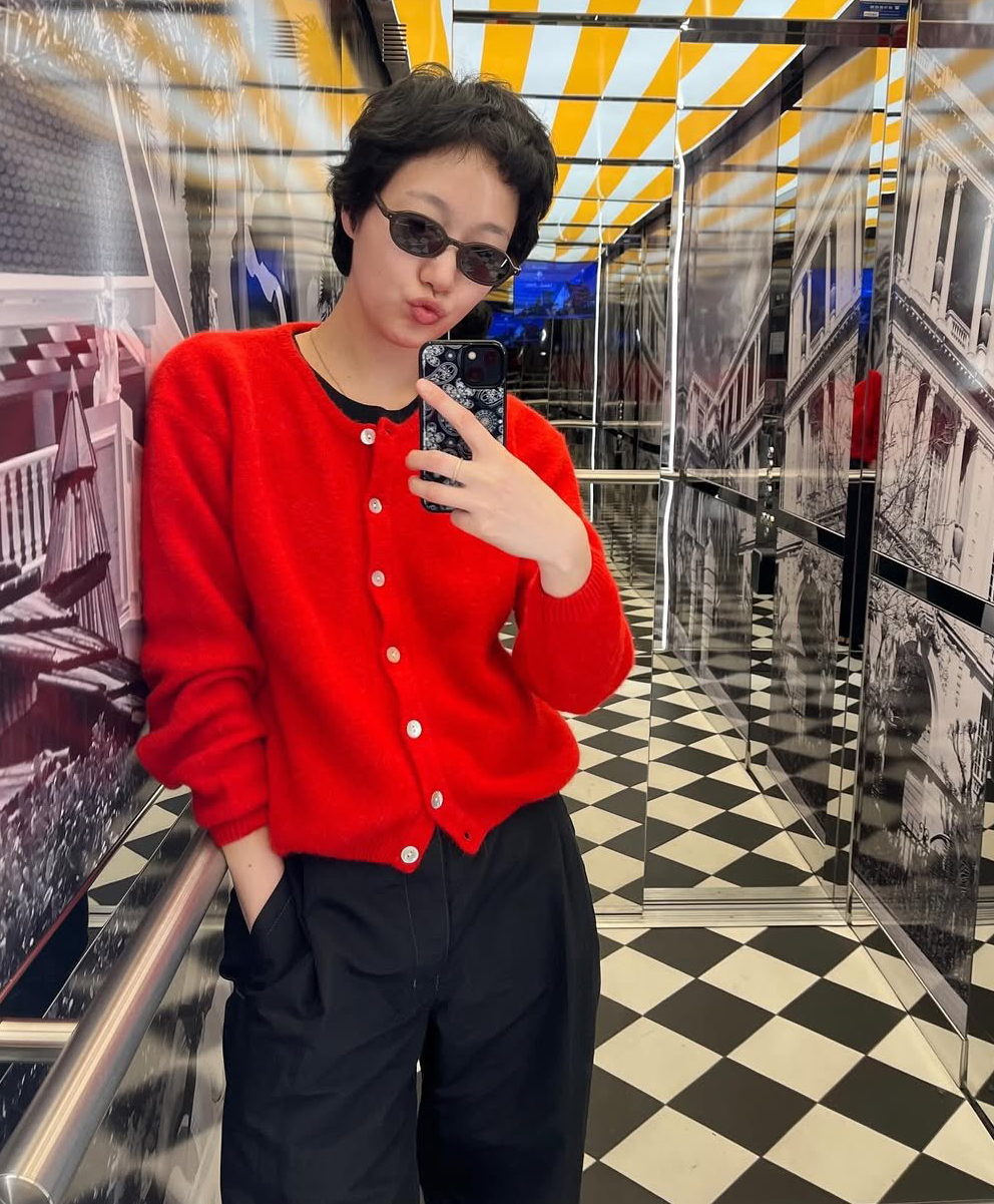 Behind-the-scenes cut of Kim Goeun