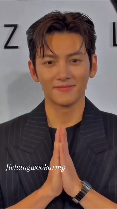 Emotional wallpaper shared by fans for Ji Changwook