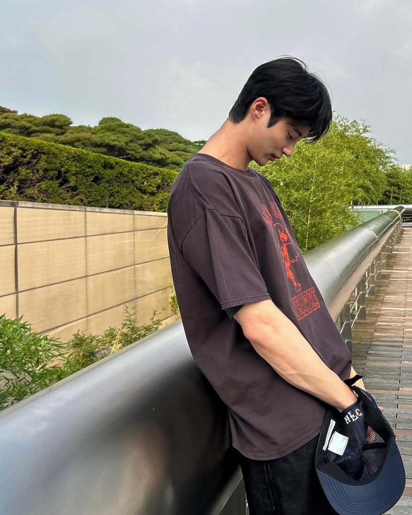 Latest photo of Byeon Wooseok