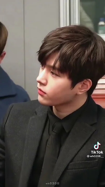 김명수 (엘)의 비하인드 컷