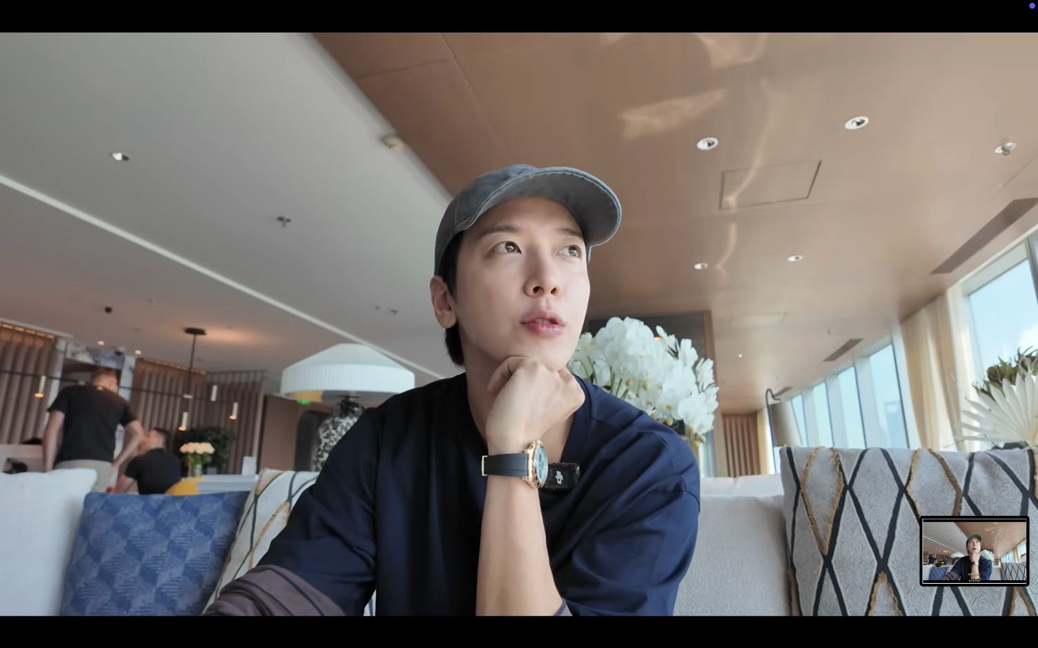 Latest photo of Jung Yonghwa