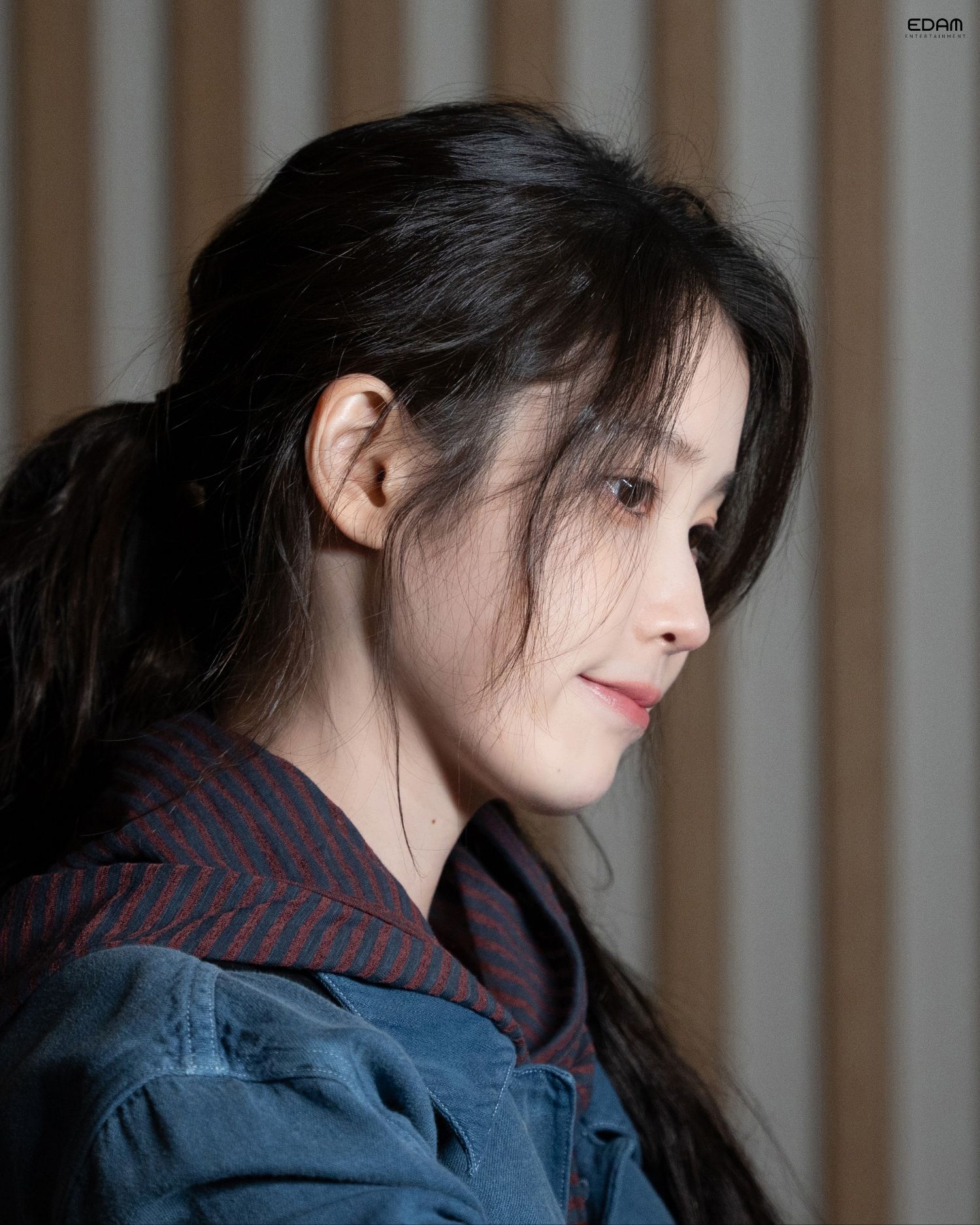 A moment captured by a fan of IU