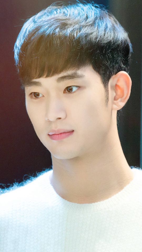 Emotional wallpaper shared by fans for Kim Soohyun