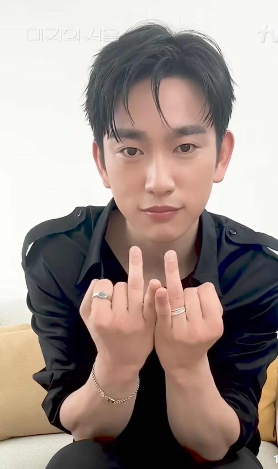 Today's popular wallpaper in Park Jinyoung community
