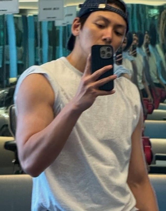 A moment captured by a fan of Ji Changwook