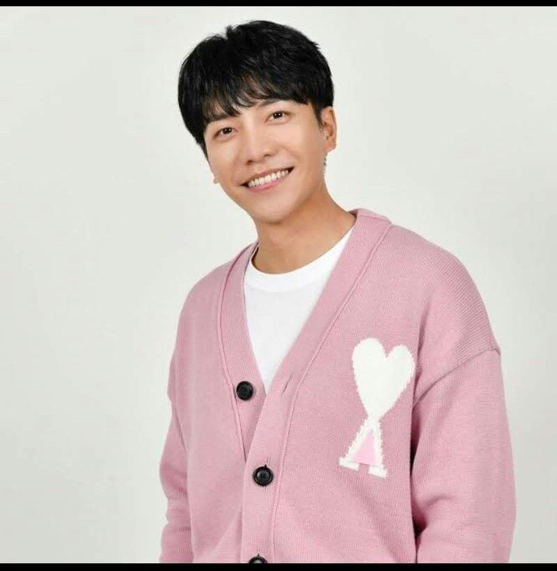 粉丝拍下的李升基瞬间