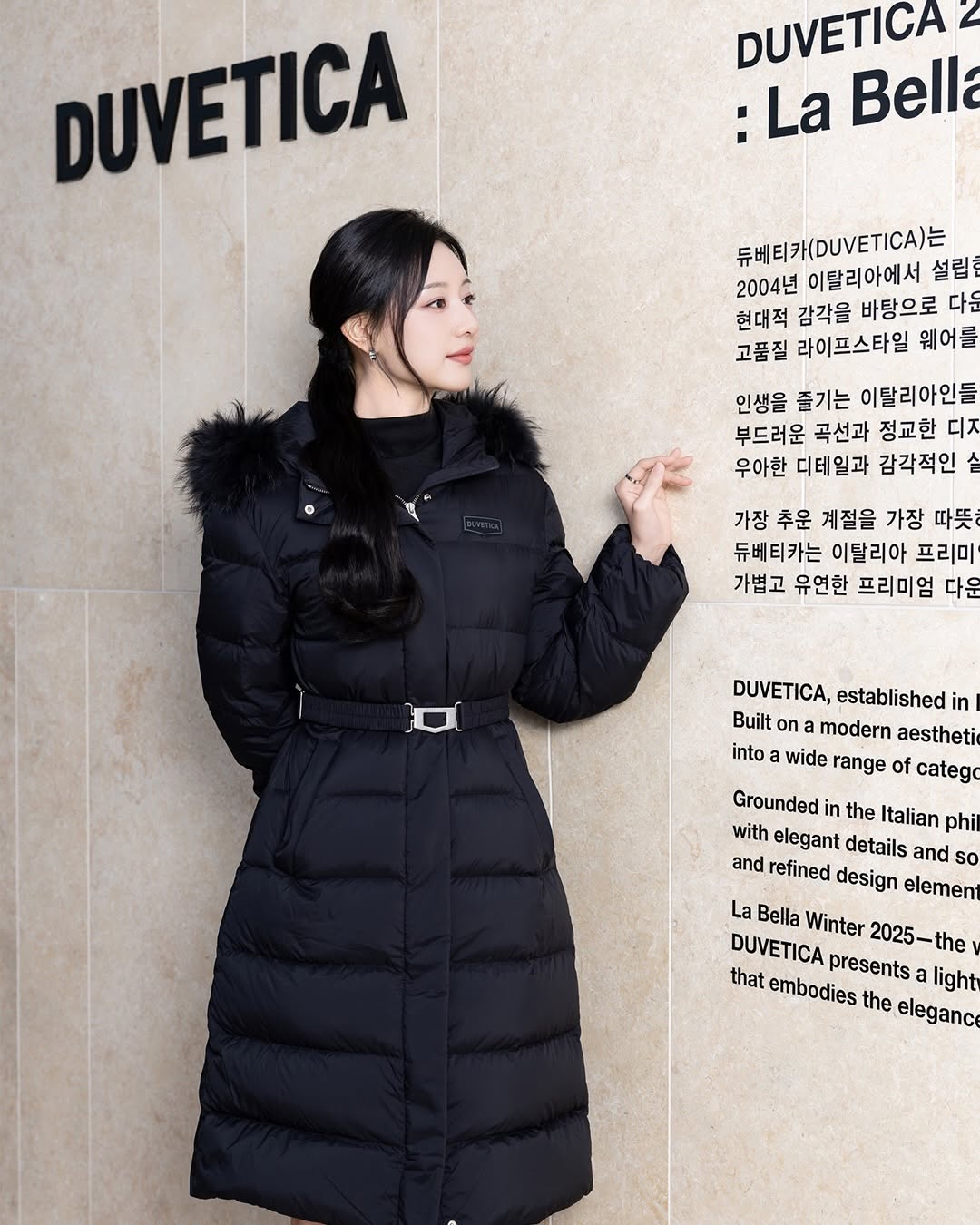 A moment captured by a fan of Kim Jiwon