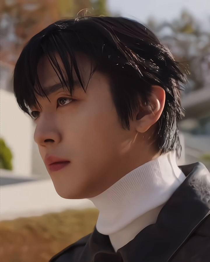 アン・ヒョソプの最新写真