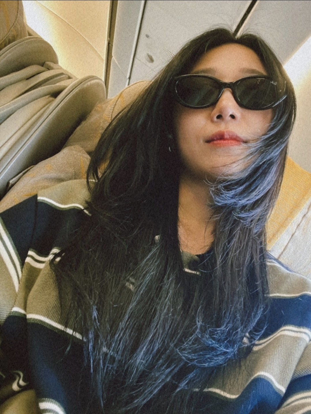 A moment captured by a fan of Jung Eunji