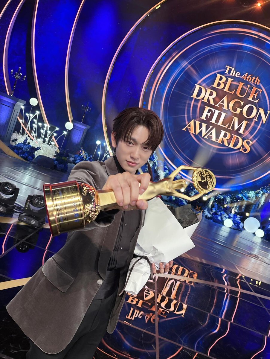 パク・ジニョンのビハインドカット