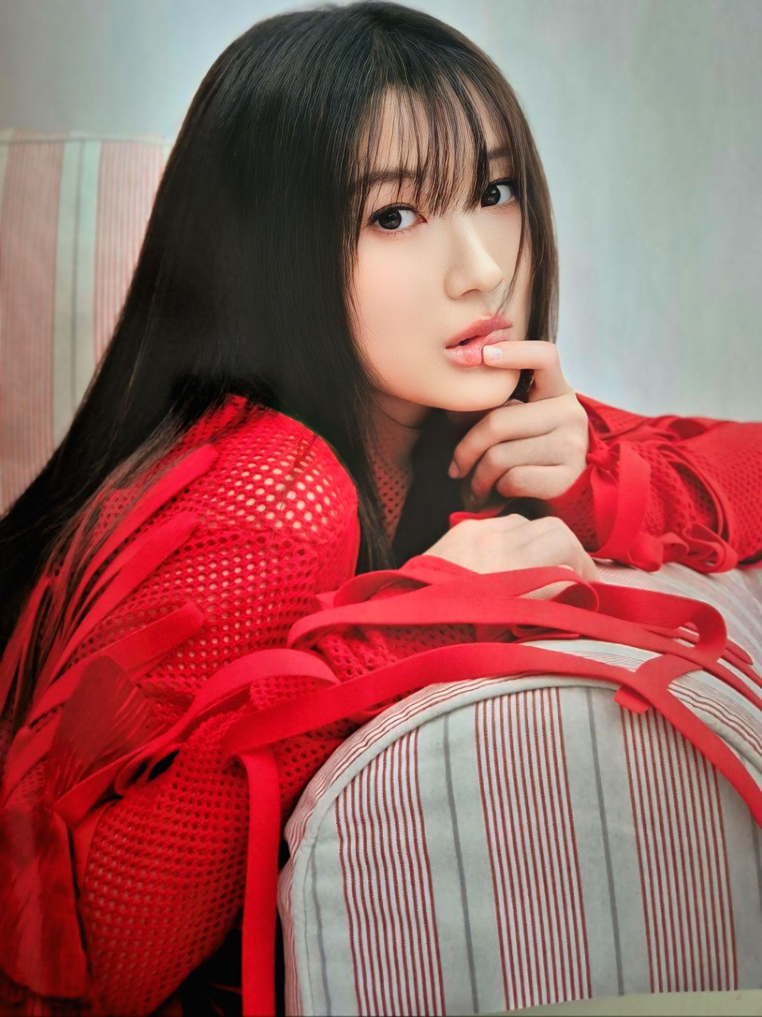 Recent activity shot of Kim Hyeyoon