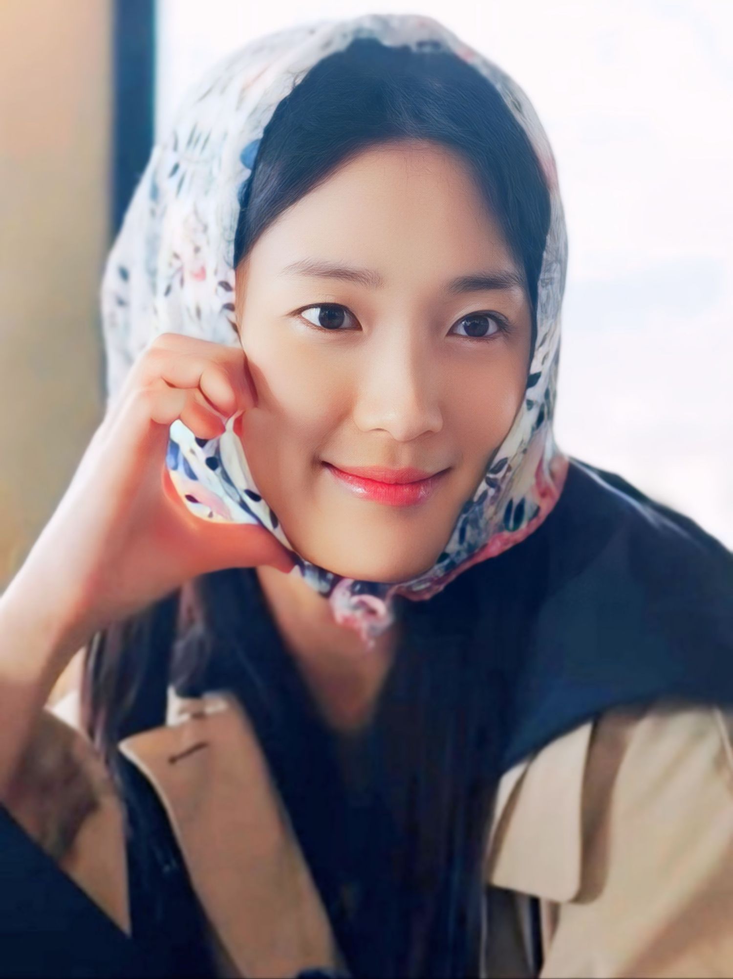 Recent activity shot of Kim Hyeyoon