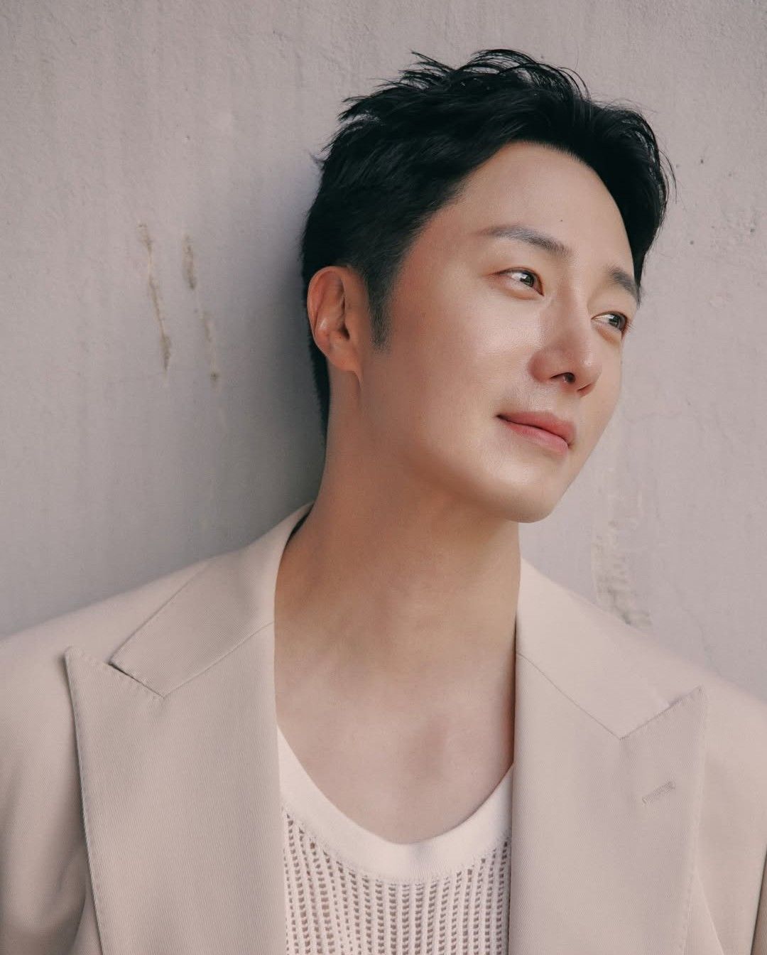 Recent activity shot of Jung Ilwoo