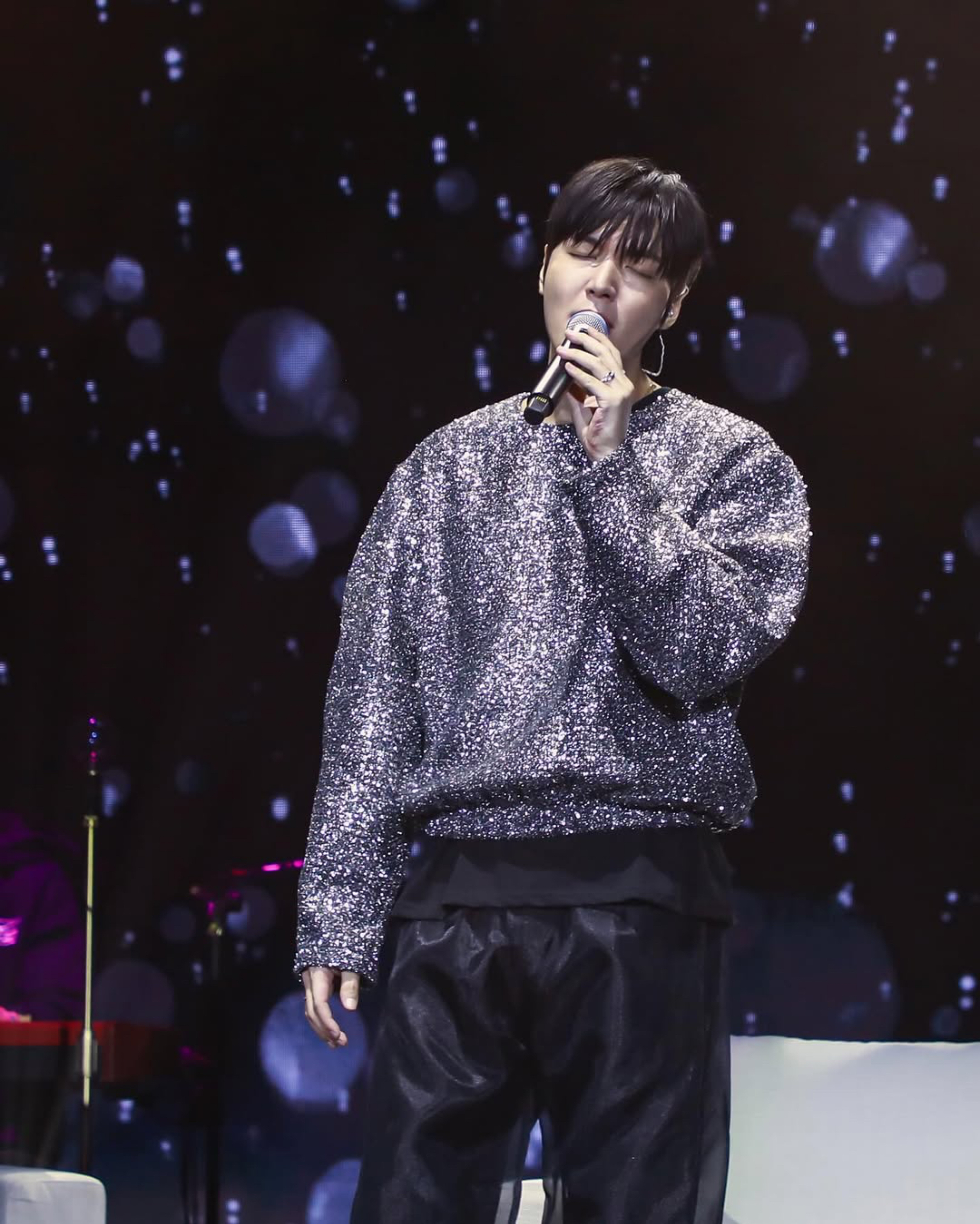 Recent activity shot of Lee Minho