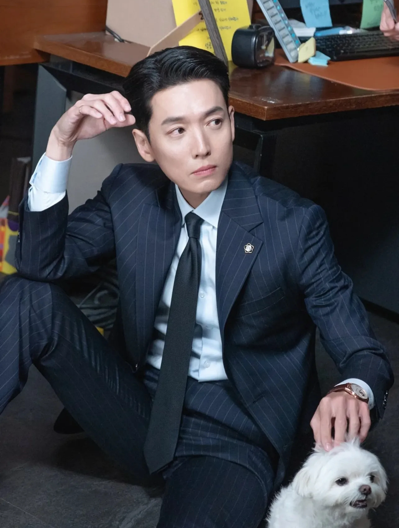 Recent activity shot of Jung Kyungho