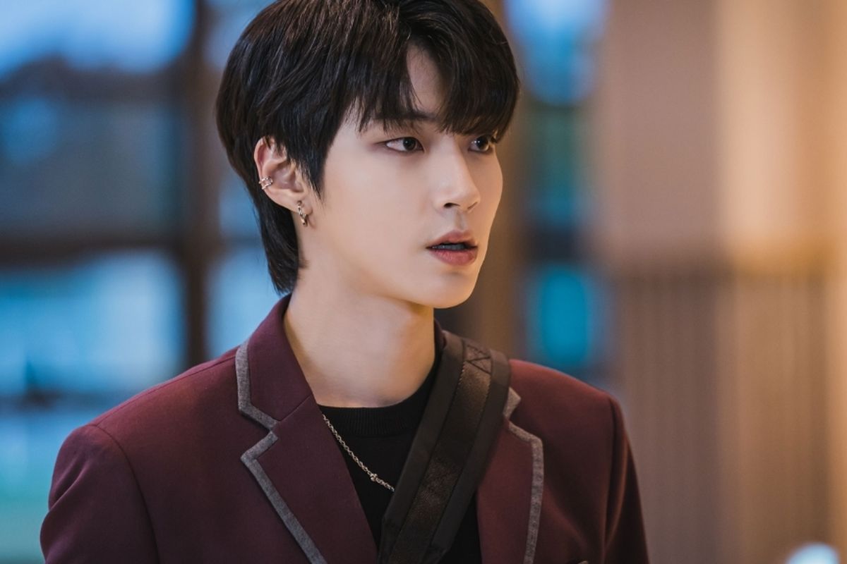 Latest photo of Hwang Inyoup