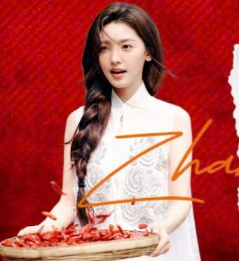 Behind-the-scenes cut of Zhang Ruonan