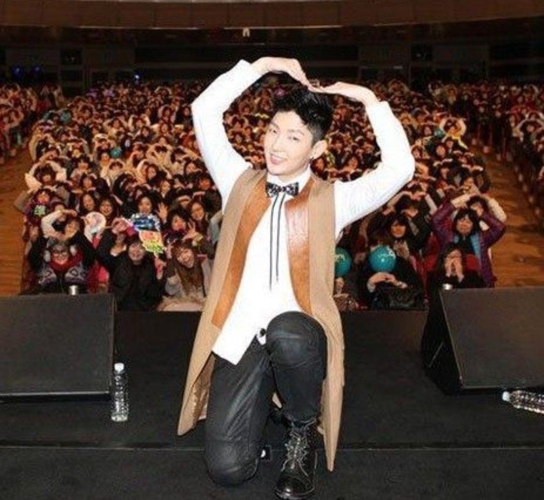 Foto kegiatan terbaru dari Lee Joongi