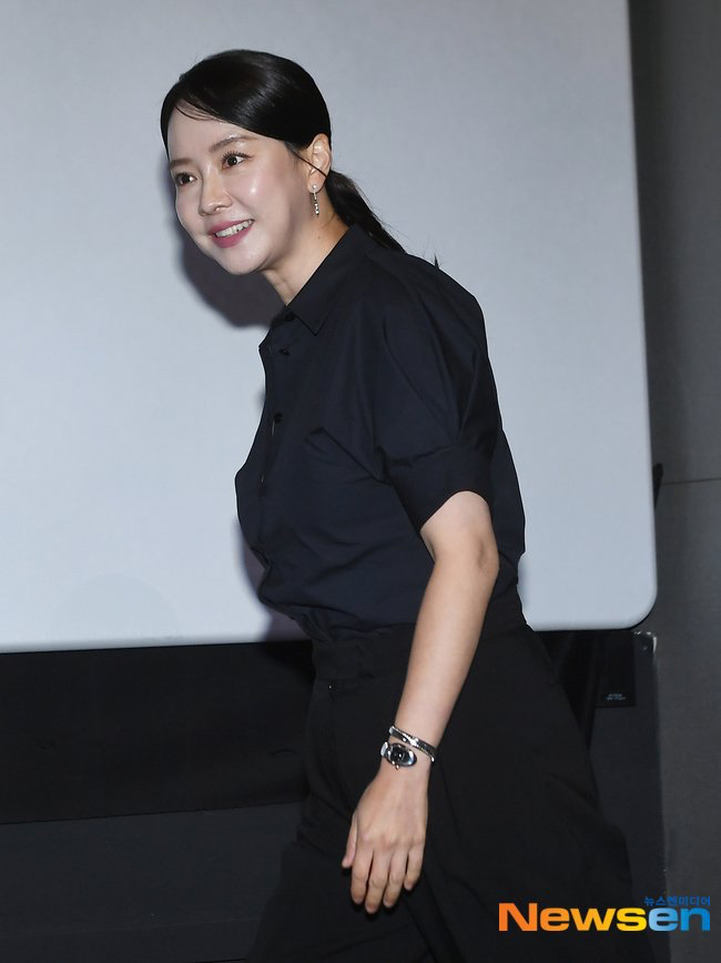 Today's popular wallpaper in Song Jihyo community